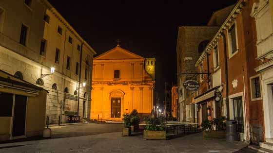 Chioggia notte - Chiesa dei Padri Filippini